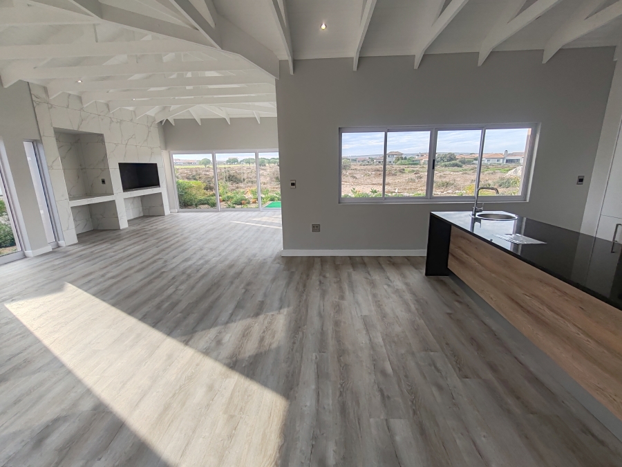 4 Bedroom Property for Sale in Langebaan Country Estate Western Cape